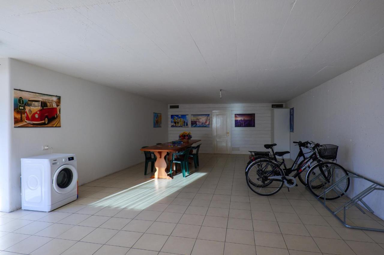Residence Girasole Casa Rossa B Colico Exterior photo