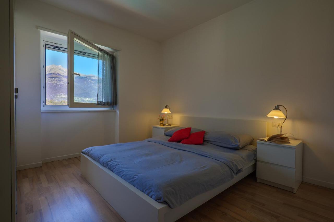 Residence Girasole Casa Rossa B Colico Exterior photo